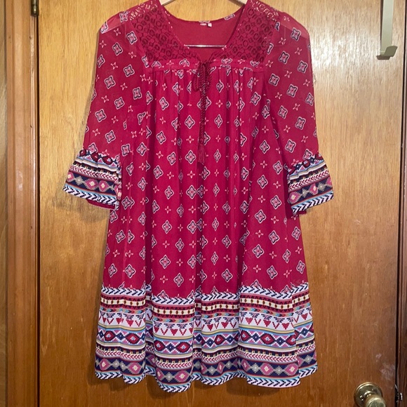 •RED CAMEL•RED LATTICE & KEYHOLE CHEST RIFFLE SLEEVE BOHO DRESS SIZE SMALL - Picture 3 of 10